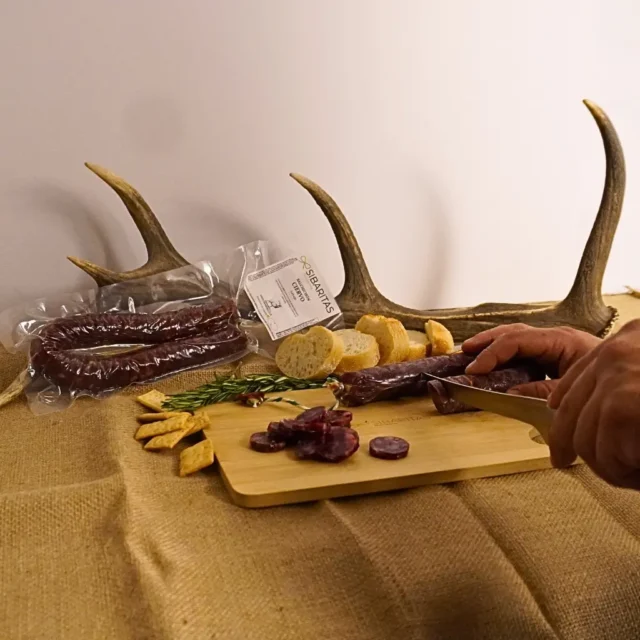 comprar salchichon de ciervo